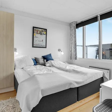 2 Bedroom In Apartment
