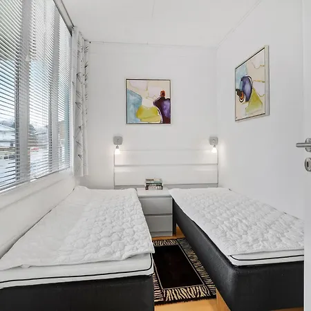 아파트 2 Bedroom In 알링에